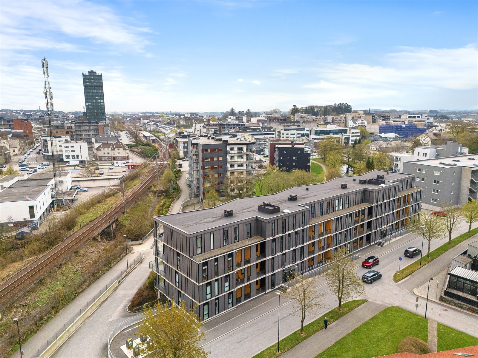 En perfekt beliggenhet for de som ønsker en enkel hverdag med nærhet til alt. Galleribilde