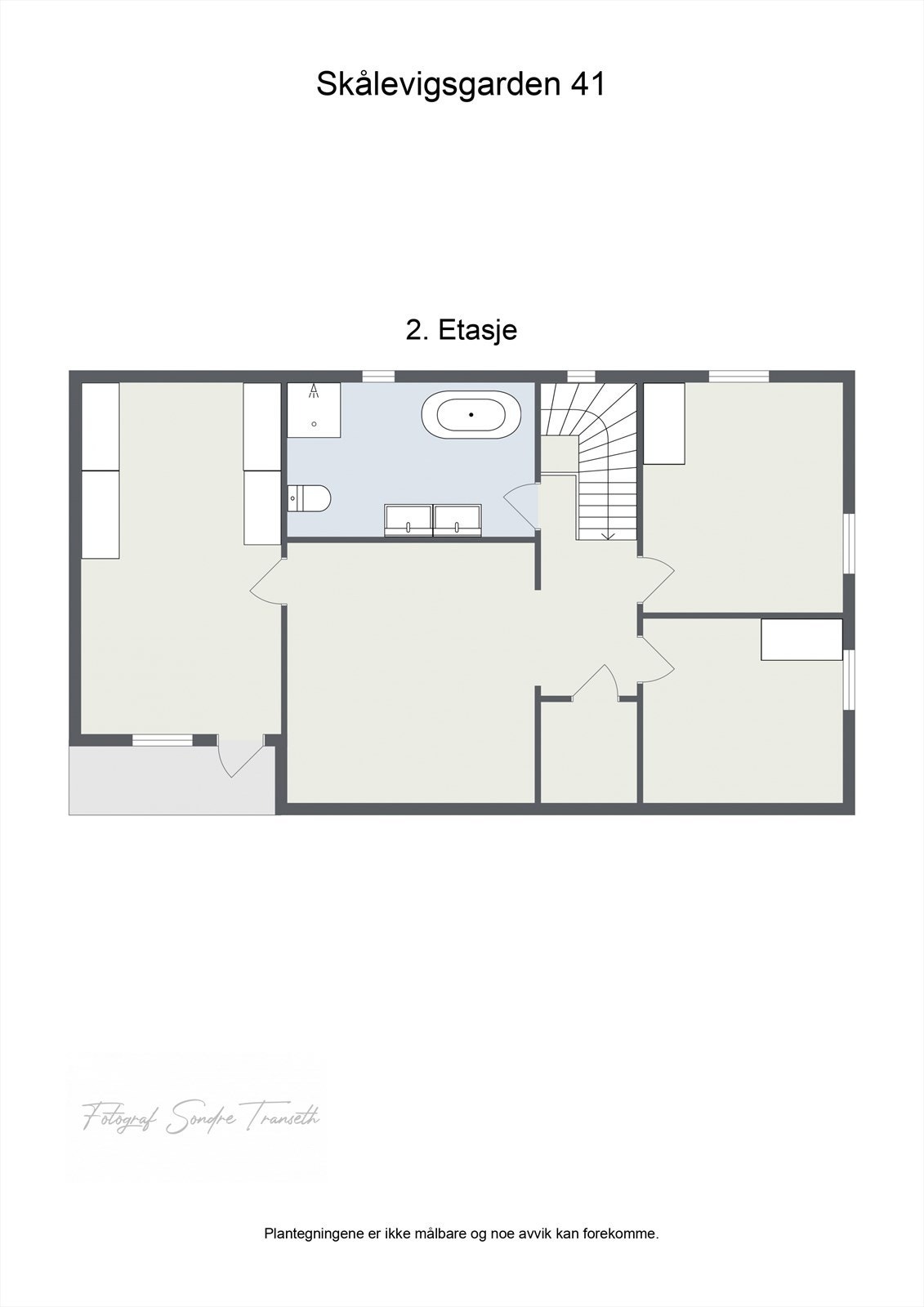 Planløsning 2.etg.: 3 soverom, loftstue, bad Galleribilde