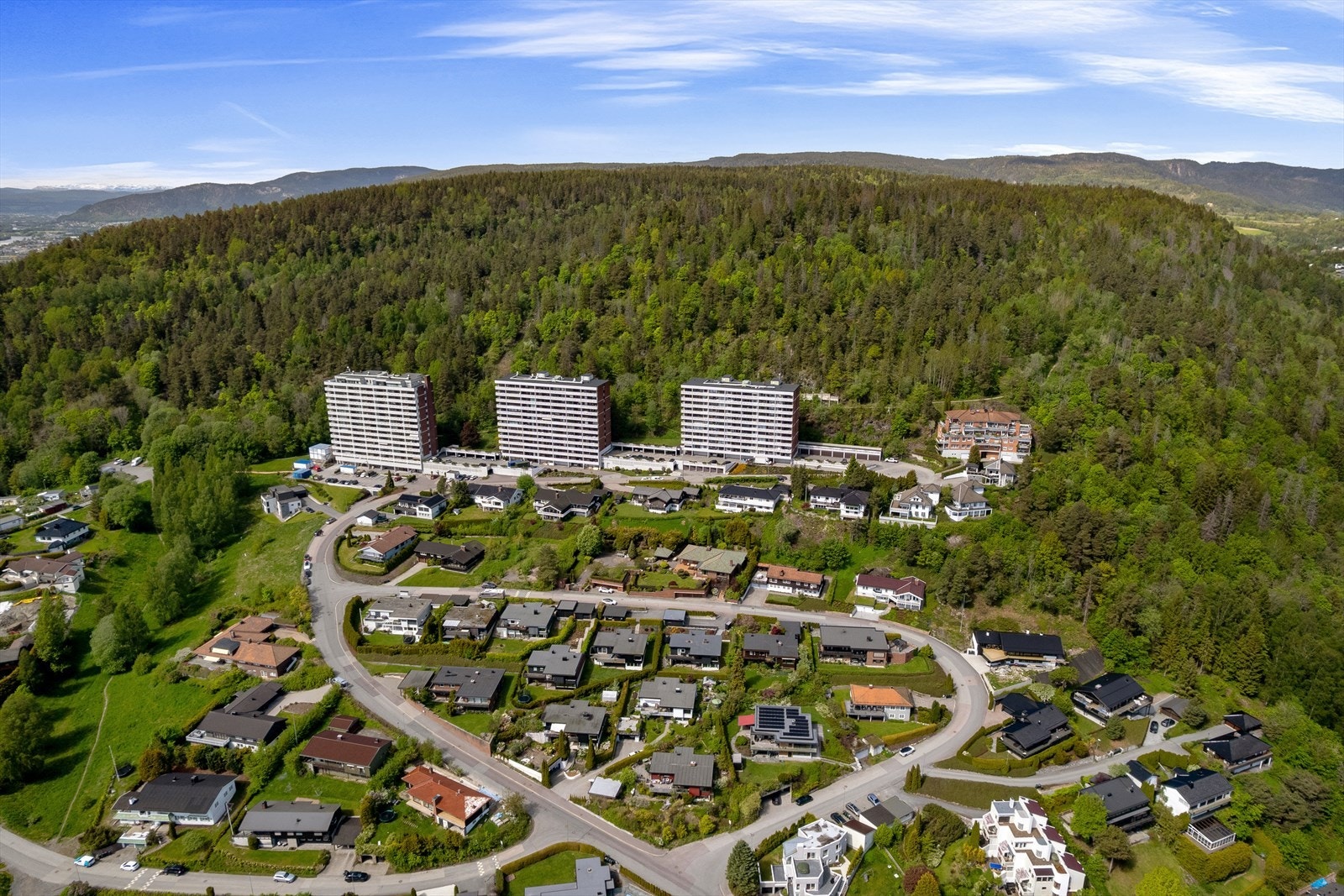Dette er et ettertraktet boområde med nærhet til marka og sentrum Galleribilde