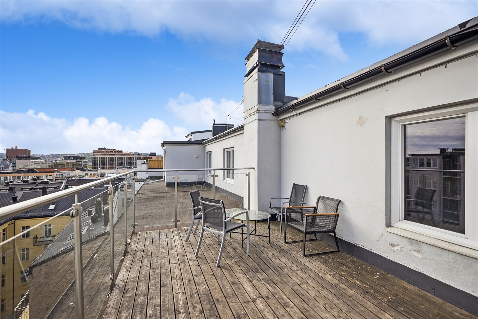 Felles takterrasse en en av mange fasiliteter bygget har å tilby beboerne. Galleribilde