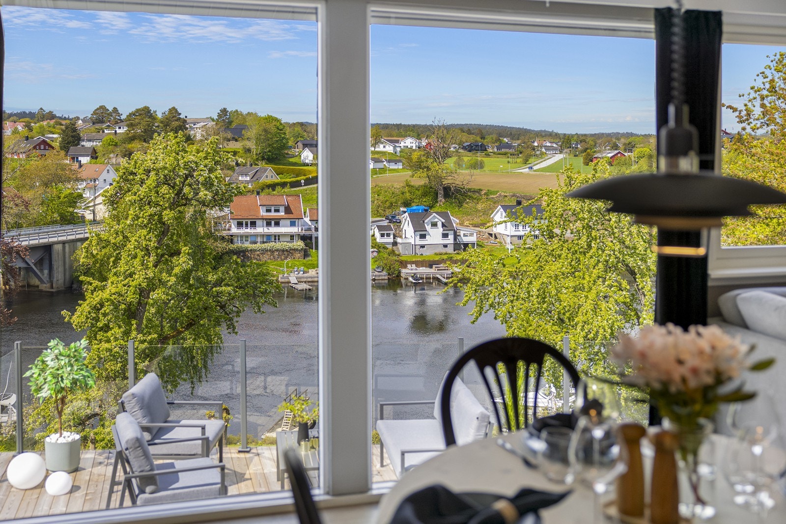 Nydelig utsikt fra stue. Galleribilde
