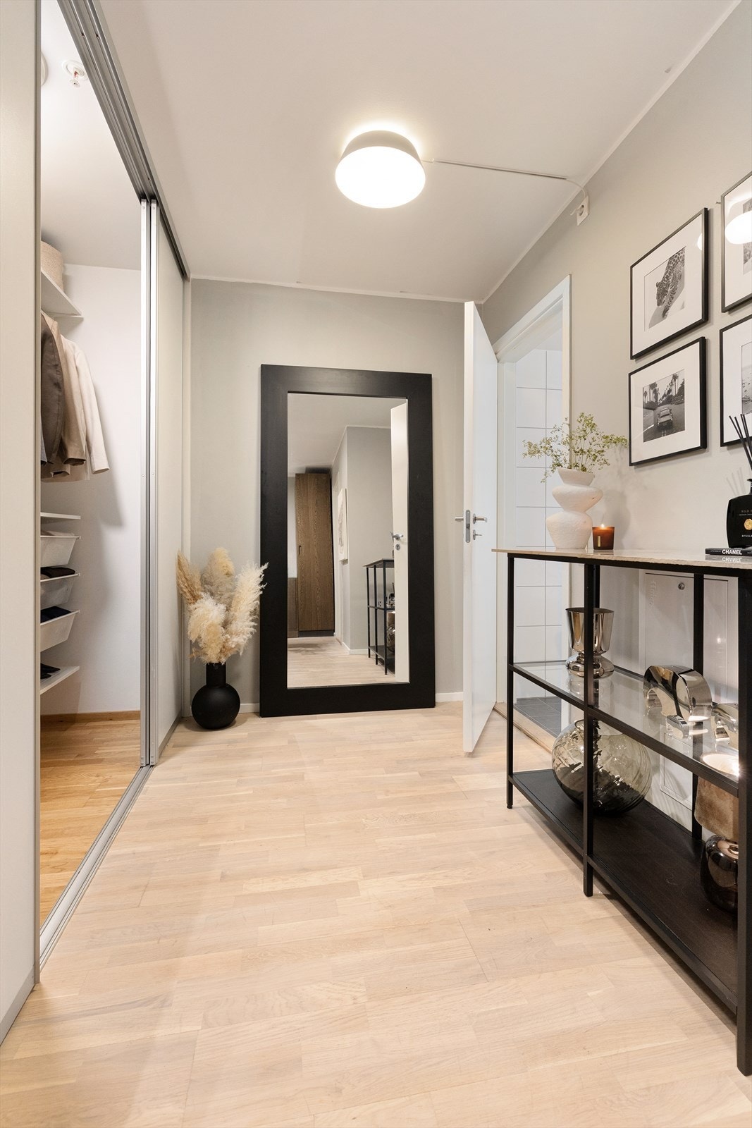 Her er det også god plass til diverse møblement. Galleribilde