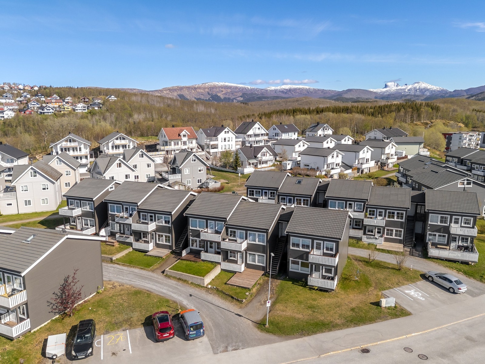 Området byr på fine turmuligheter i umiddelbar nærhet, sommer som vinter. Galleribilde