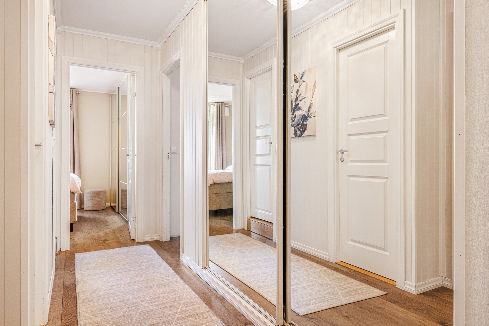 Vi går videre inn til boligens soverom Galleribilde