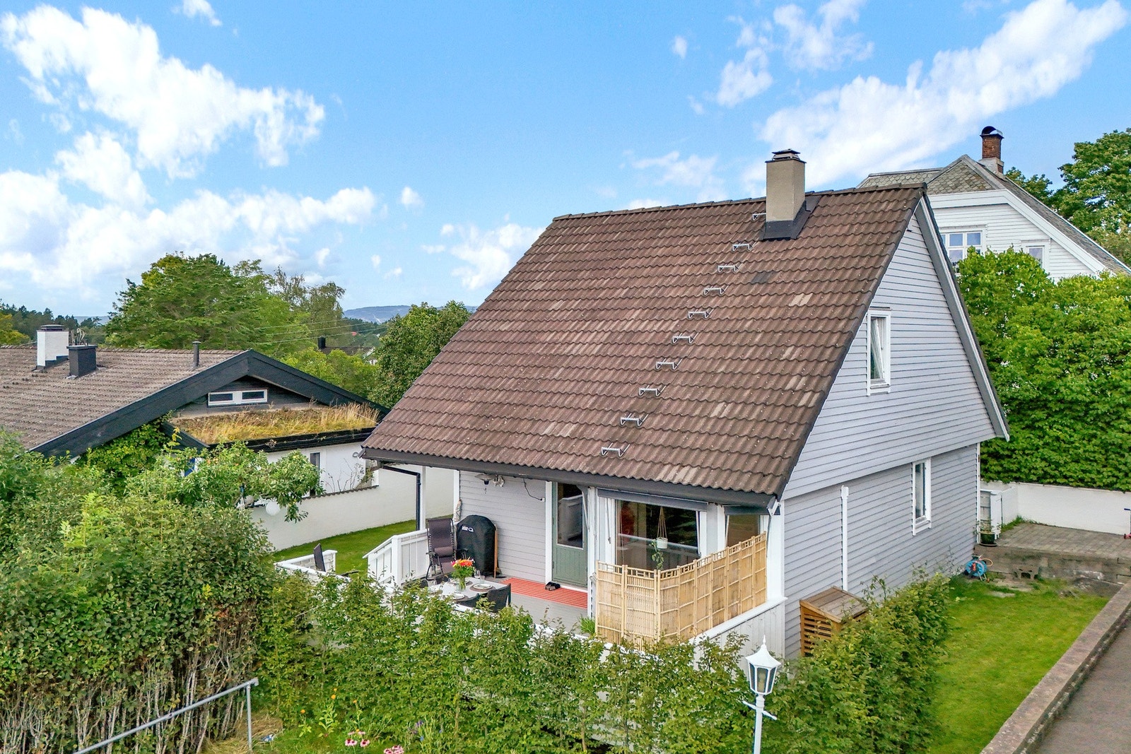 I 2015 ble det etablert ny terrasse, samt gulv og rekkverk Galleribilde