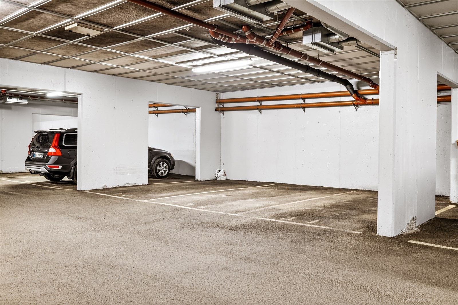 Parkering på fellesanlegg i sameiet. Galleribilde