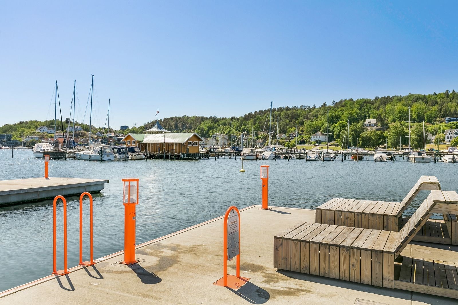 053_Strømbadet Kommunalt badeanlegg i indre havn i tilknytning til Hjertnesstranda og Fjordpromenaden.jpg Galleribilde