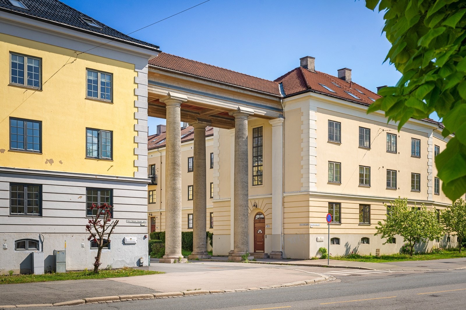 Fasade. Galleribilde