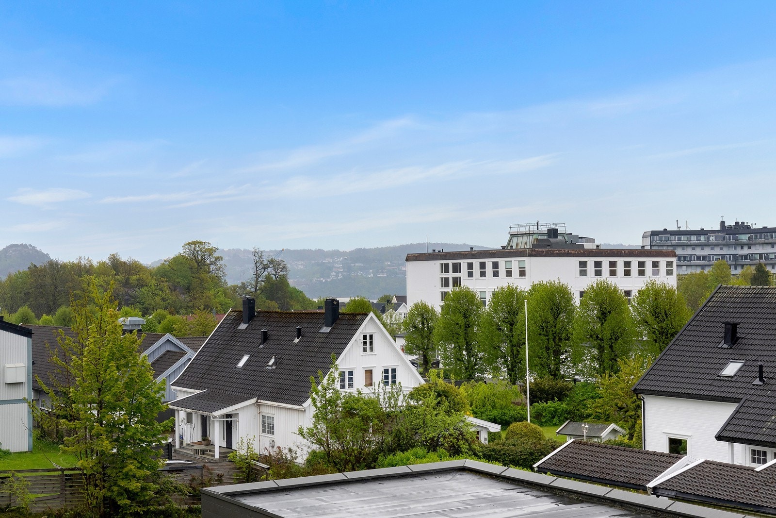 Utsikt fra balkong. Galleribilde