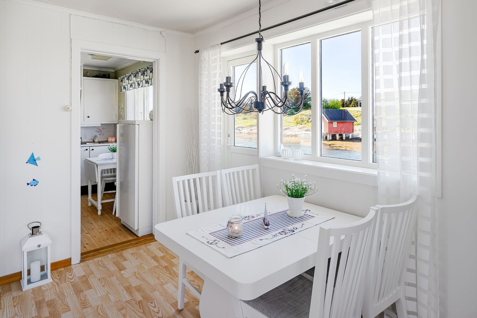 Stue/kjøkken Galleribilde