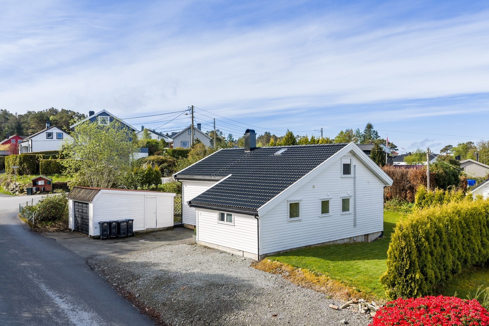 Fasade med gårdsplass Galleribilde