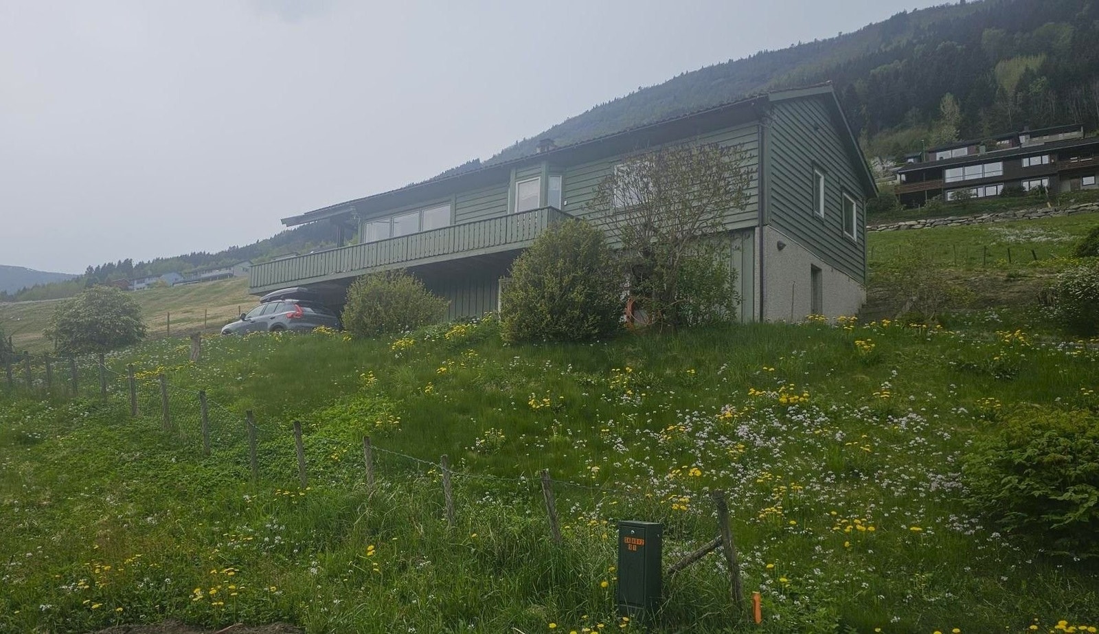 Fasade og hage mot nordaust Galleribilde