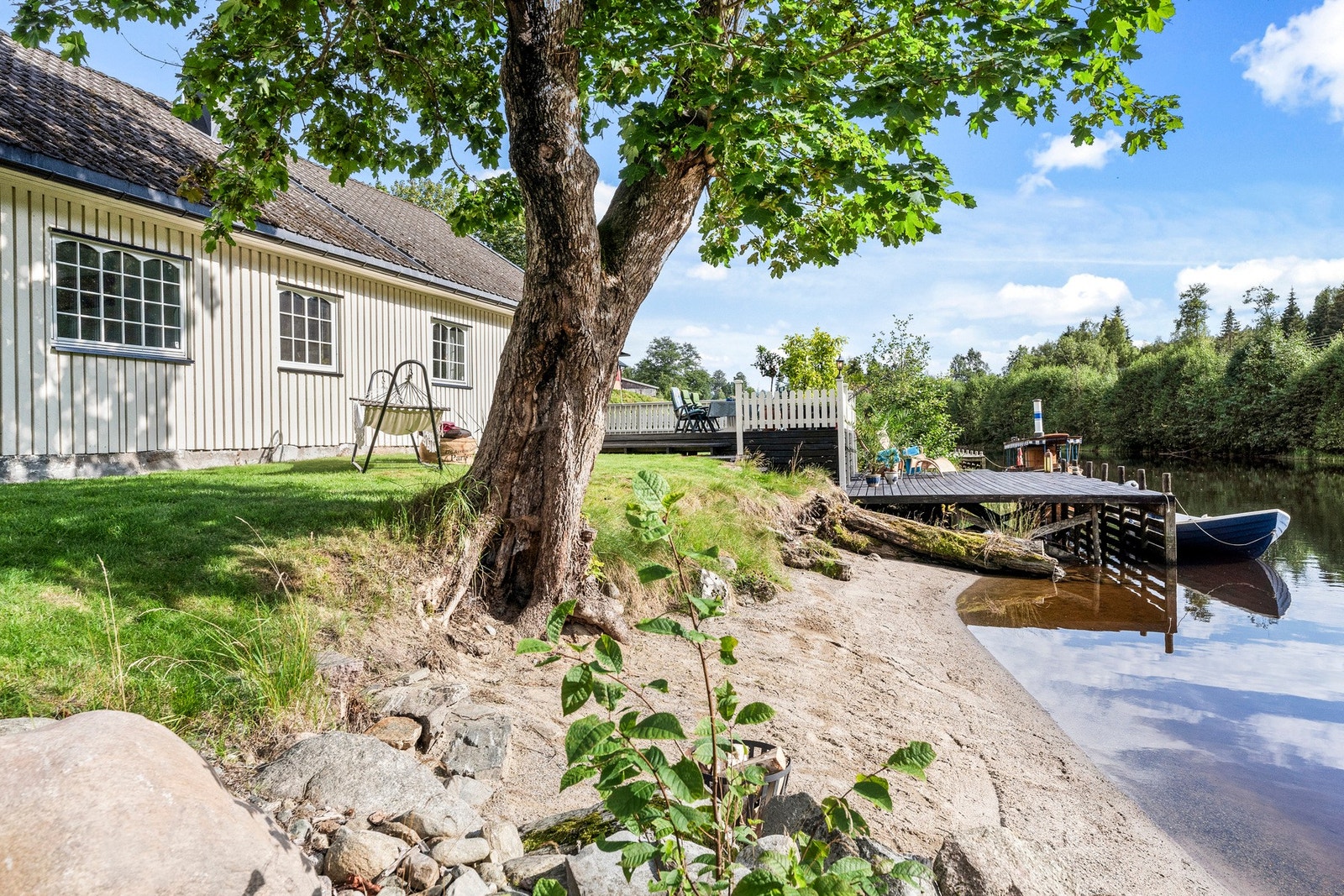 Herlig eiendommen med egen sandstrand for bading Galleribilde