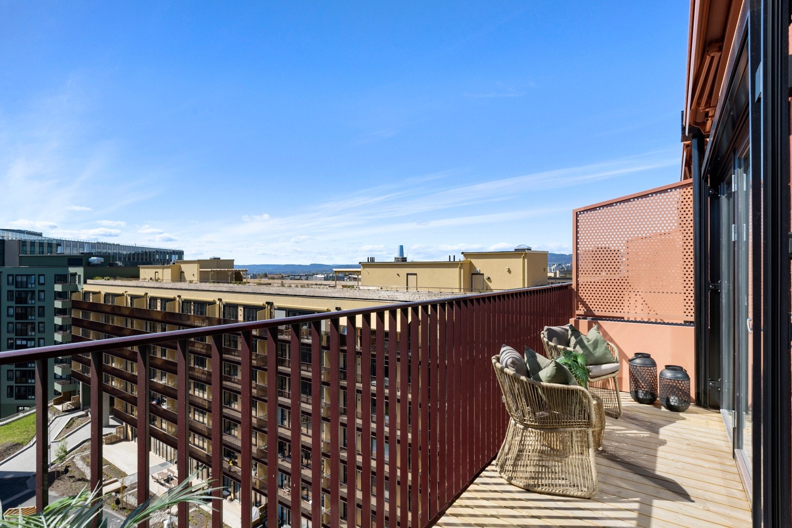Høyt of fritt uten gjenboere og med flotte solforhold. Galleribilde