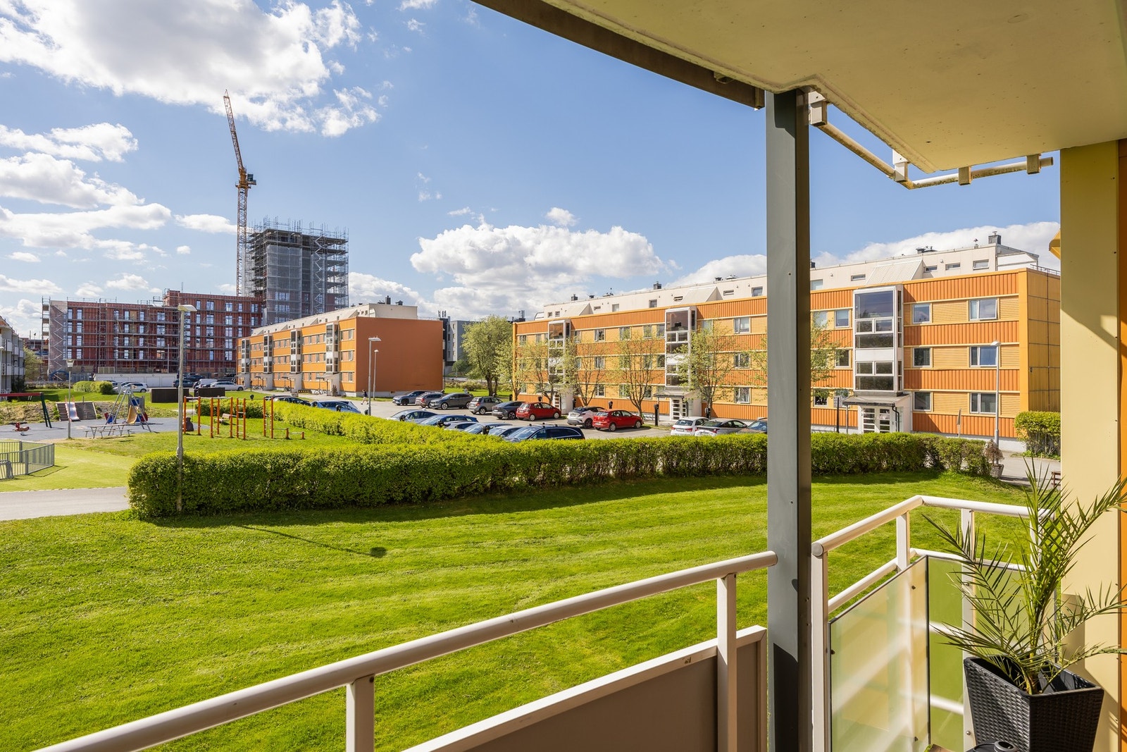 Den sørvendte plasseringen gir flotte solforhold på sommerstid, med sol fra tidlig morgen til sen ettermiddag. Galleribilde