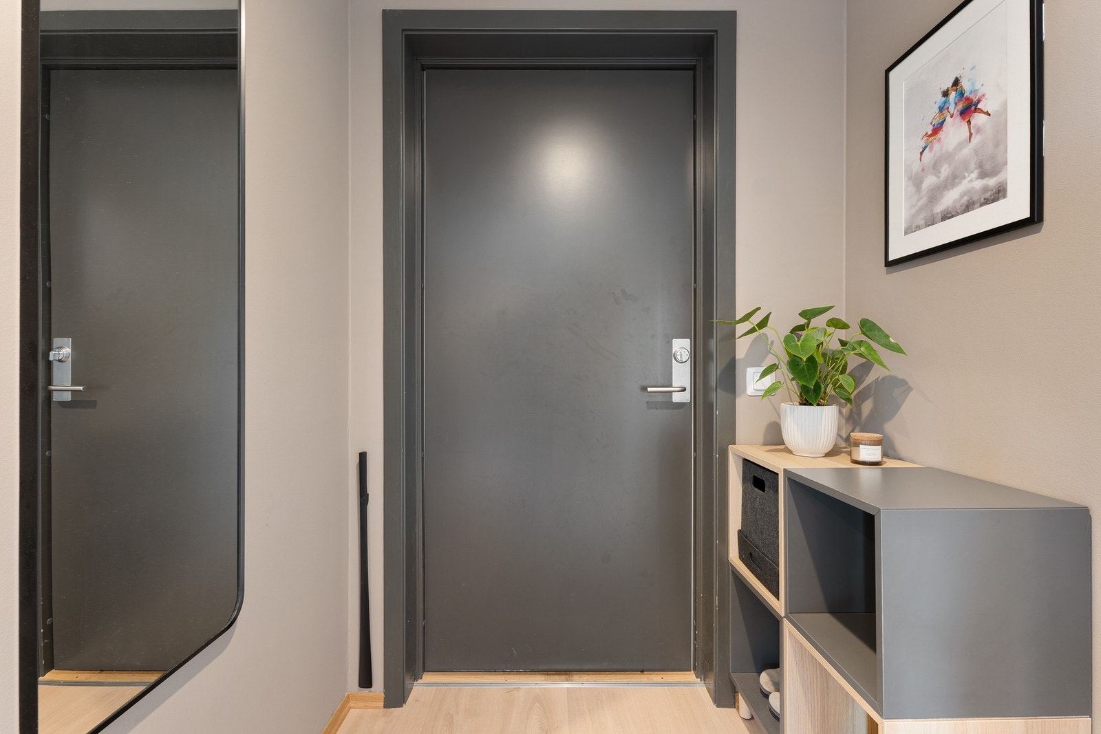Velkommen til en trivelig visning! Har du spørsmål til leiligheten er det bare å ta kontakt med megler på 941 60 434. Galleribilde