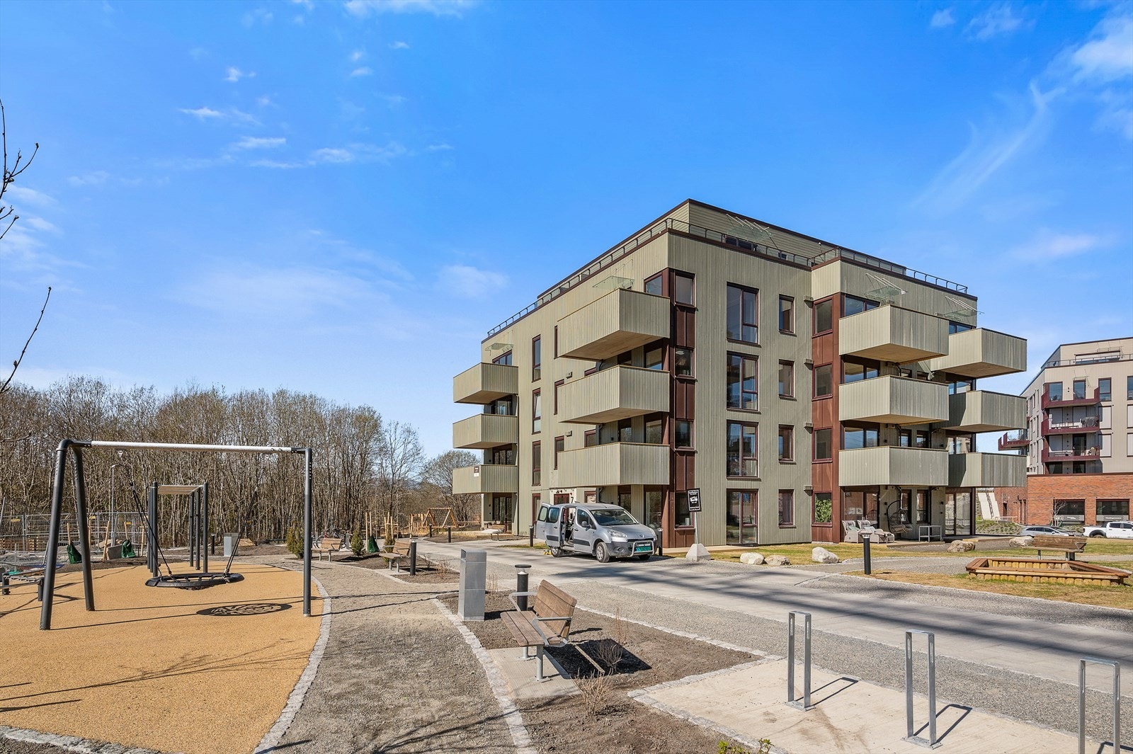 Det medfølger en kjellerbod på 3 m² med god plass til oppbevaring. Galleribilde