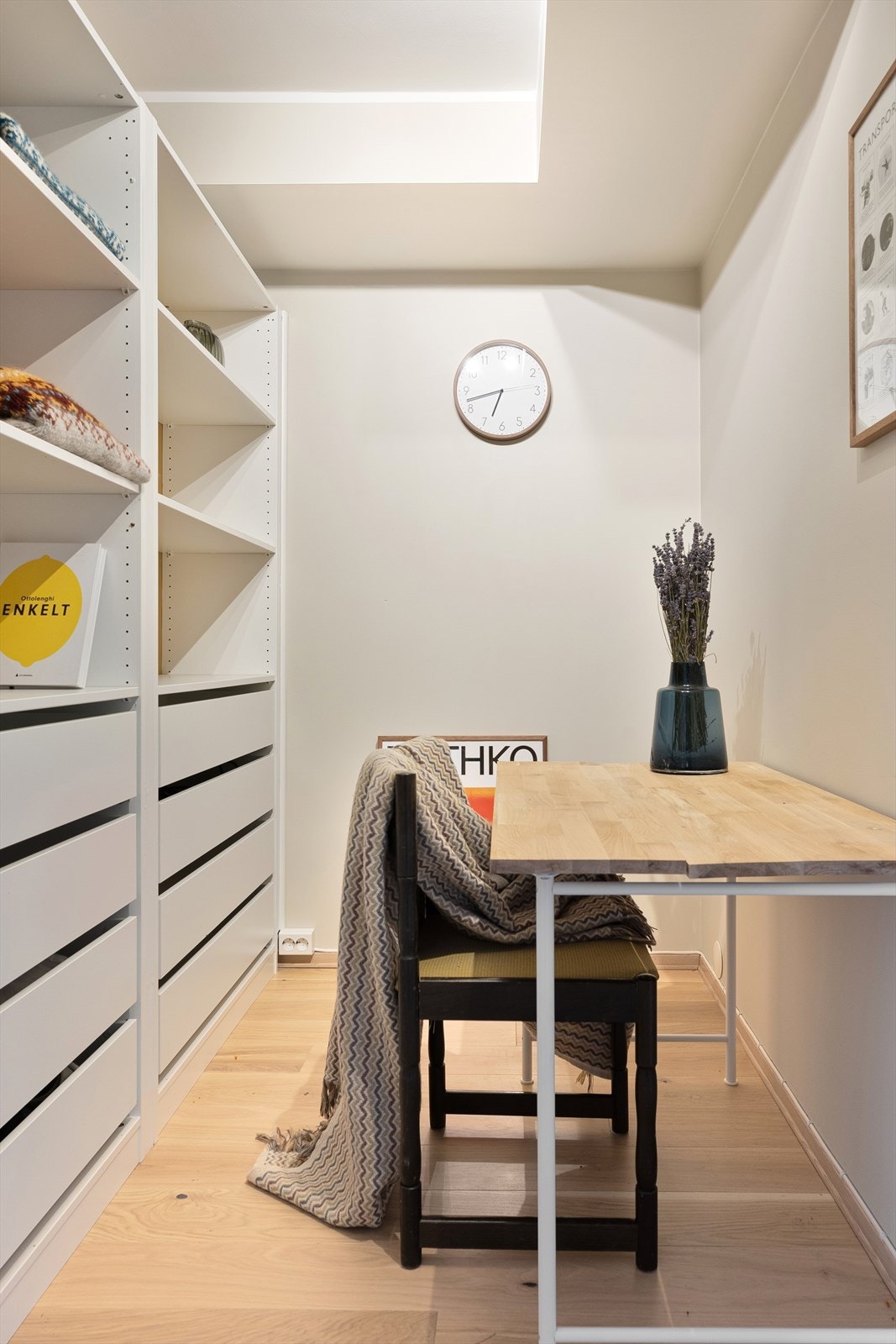 Kontor/ walk-in. Galleribilde
