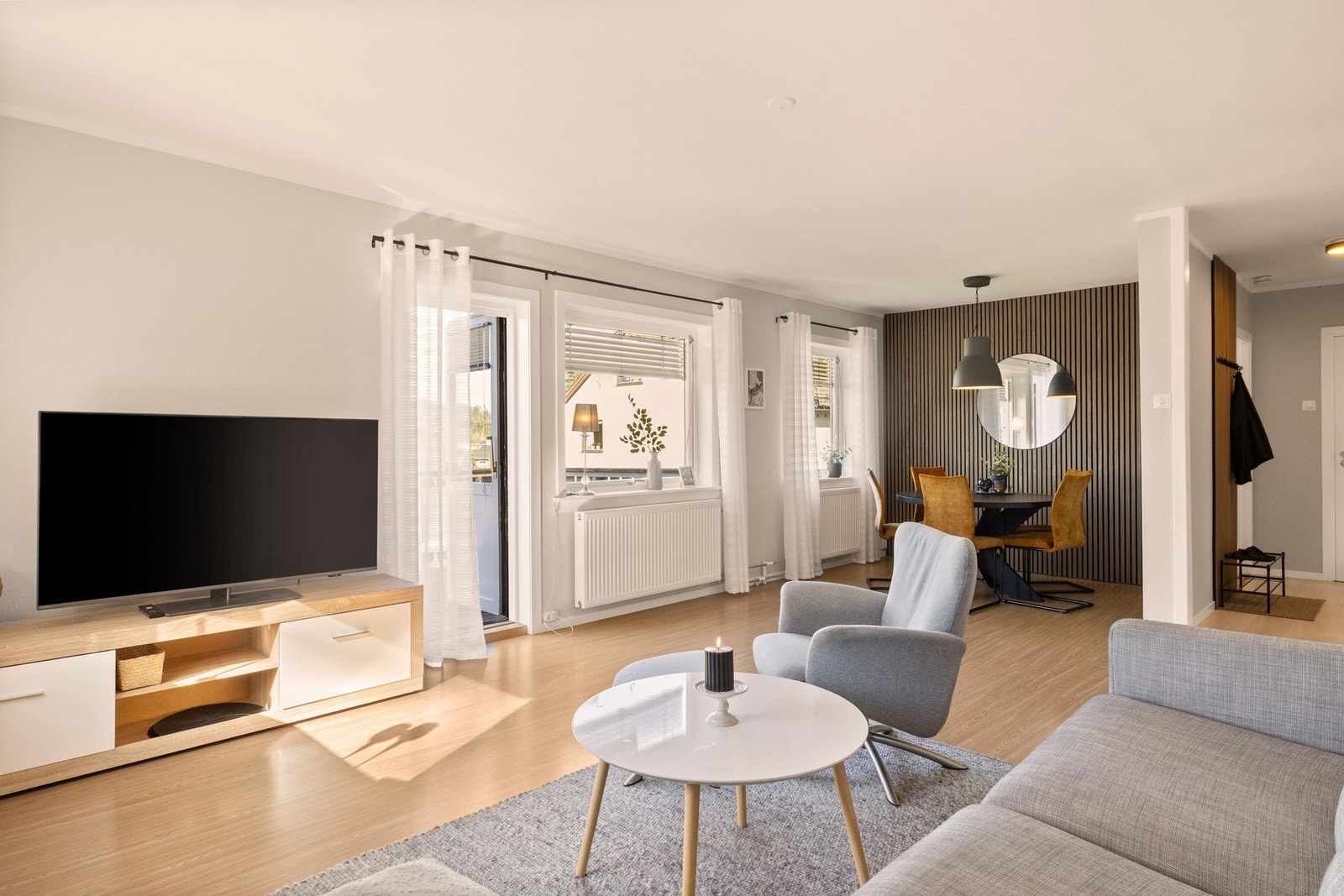 Det er også plass til spisebord Galleribilde