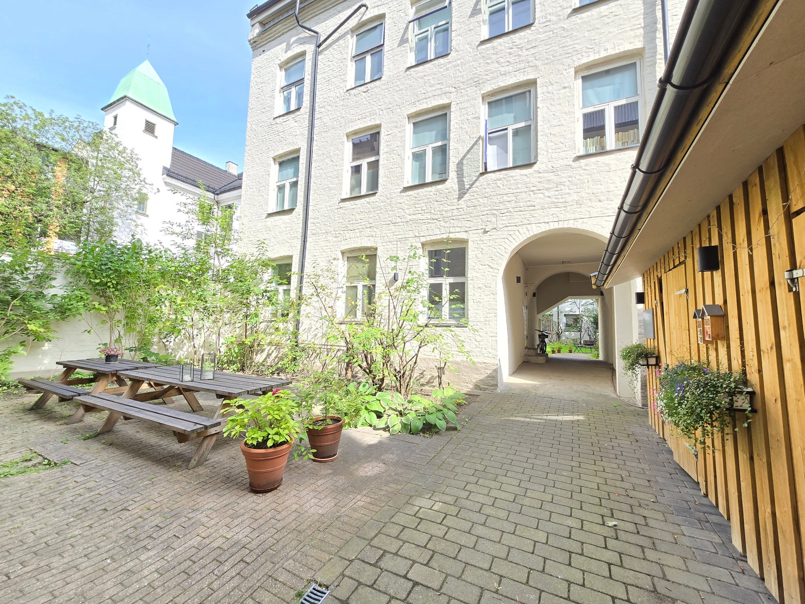 Fin bakgård! Galleribilde