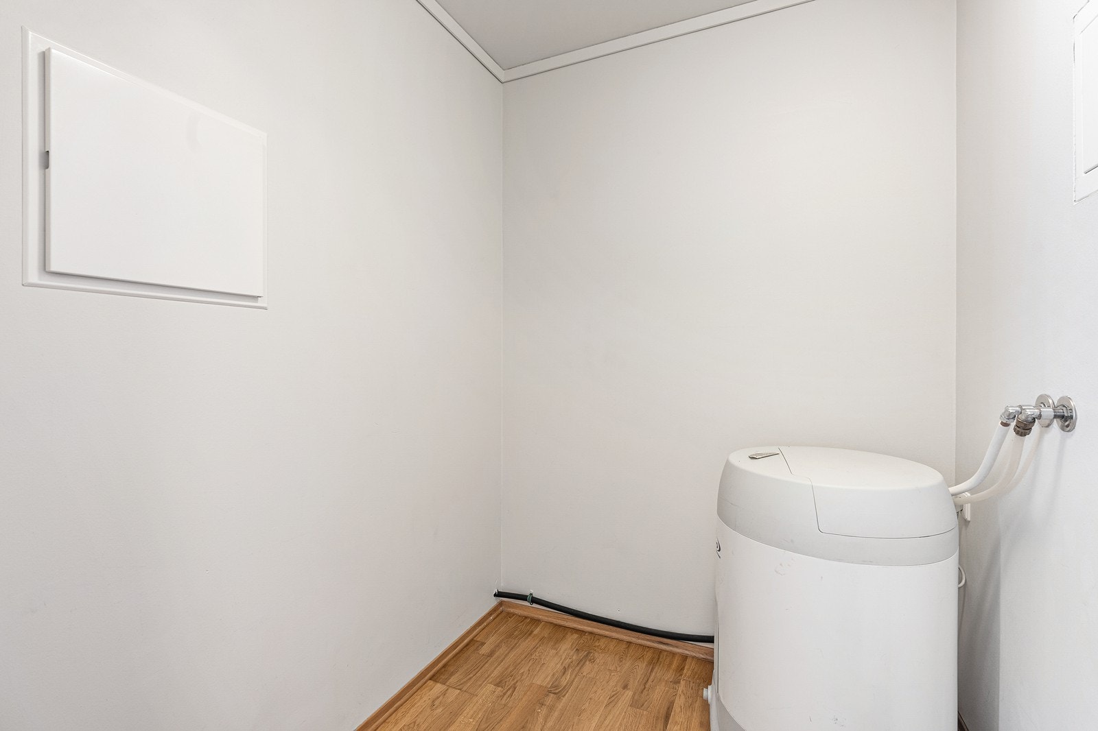 Bod i leiligheten. Galleribilde