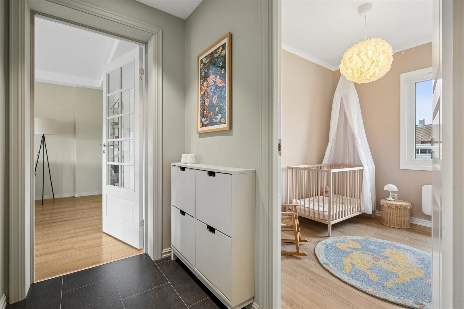 Soverom nr. 2 og 3 egner seg fint som barnerom, kontor eller gjesterom. Galleribilde