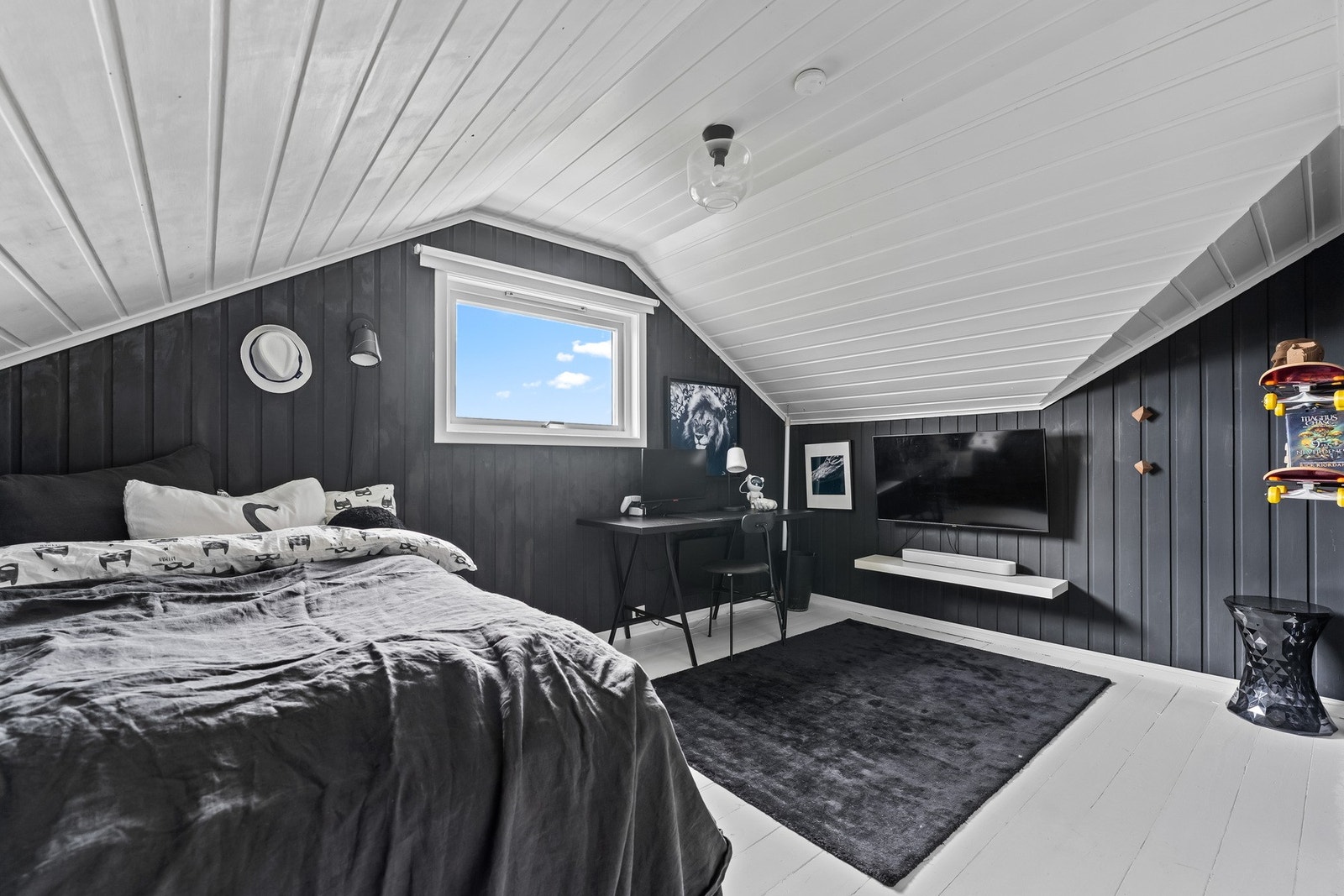 Soverom 2 - stilfullt soverom med flere innredningsmuligheter. Galleribilde
