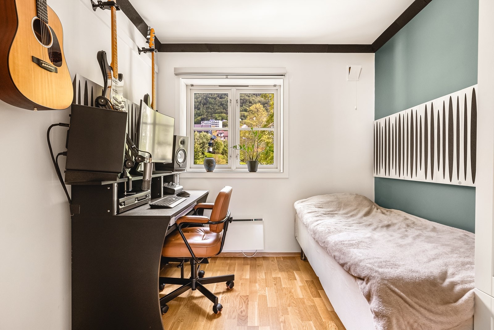 Soverommet har inngang fra stuen, og måler 6,3 kvm. Galleribilde
