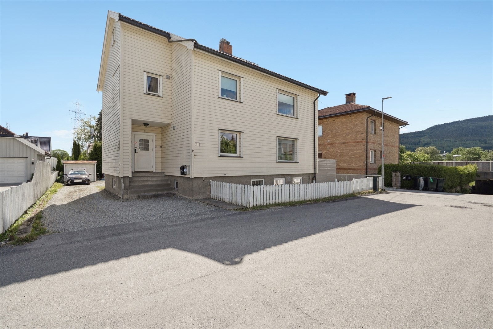 Eiendommen ligger i boligens 1.etasje. Galleribilde