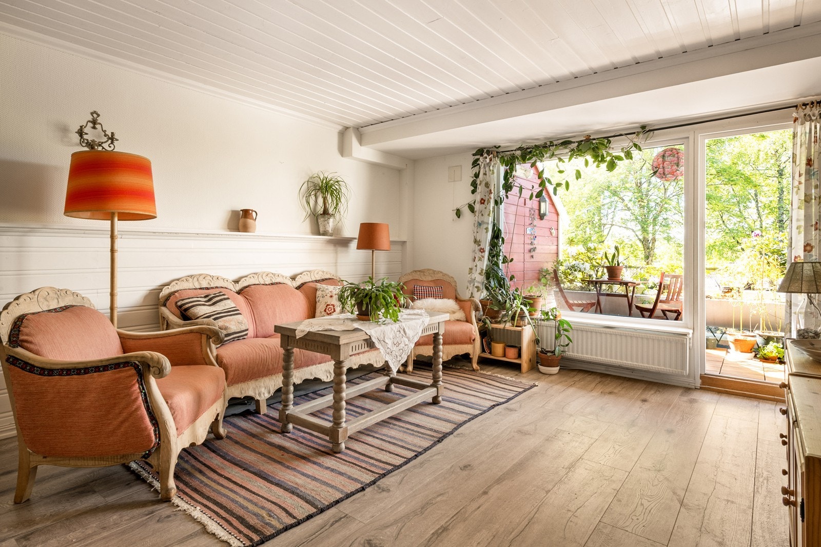 Gjennomgående og romslig planløsning. Galleribilde