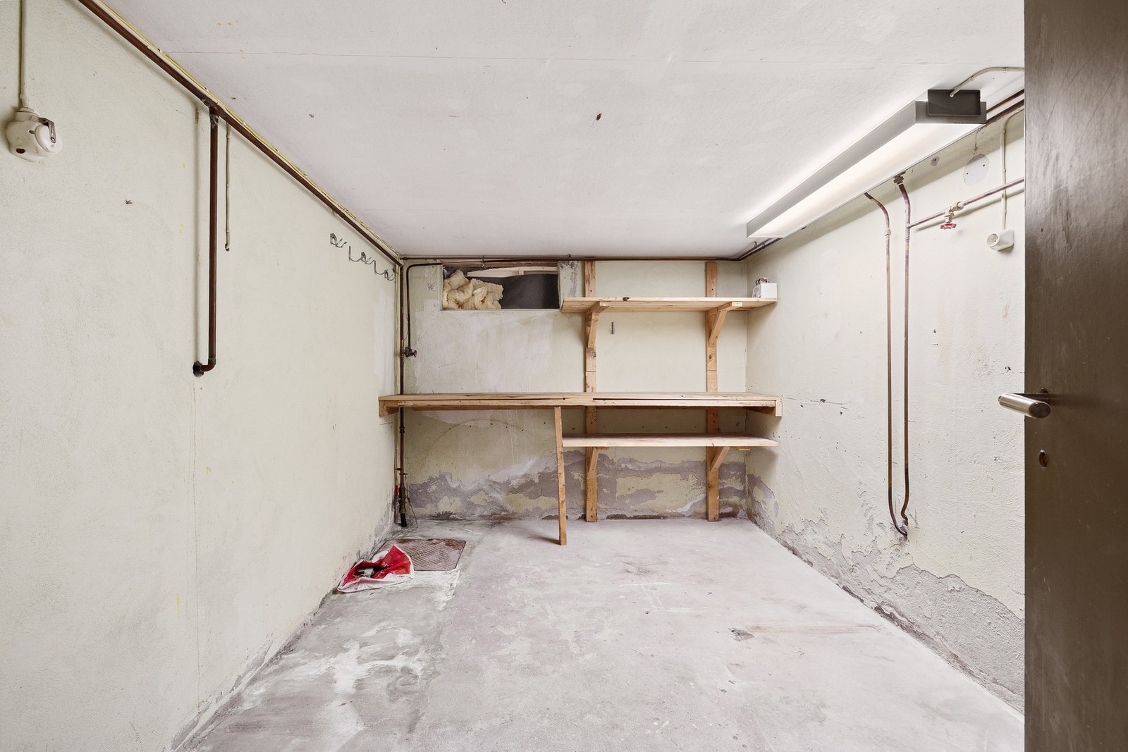 Et ypperlig rom for hobbyvirksomhet eller som verksted. Galleribilde