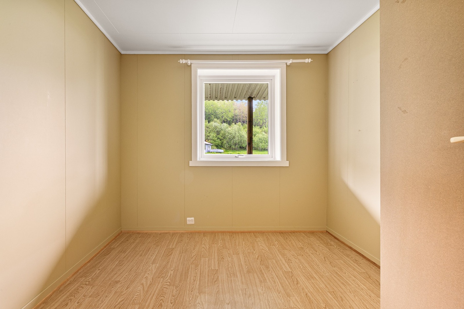 Lyst rom som kan benyttes etter behov, for eksempel som soverom. Galleribilde