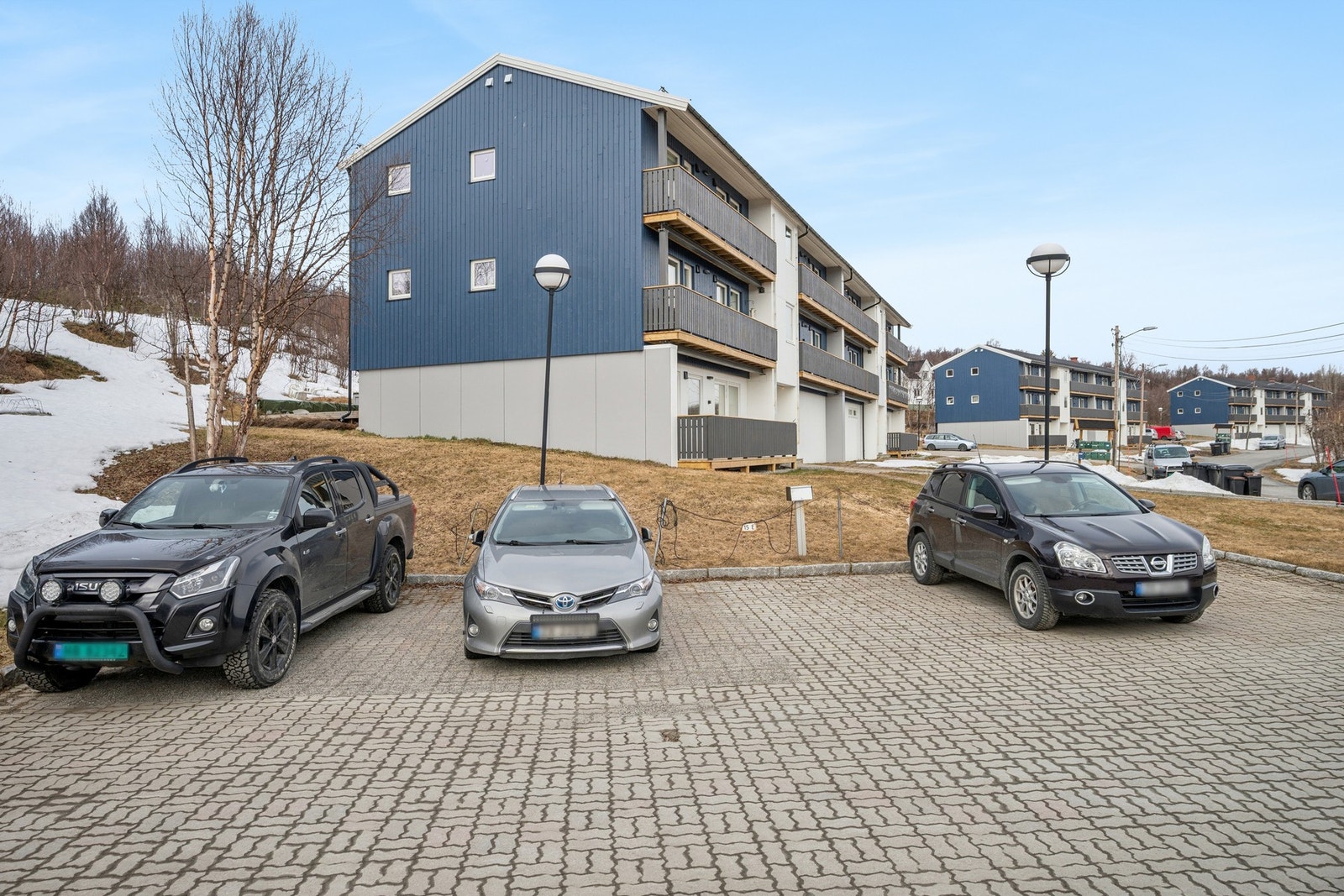 Leiligheten har egen tildelt parkeringsplass Galleribilde