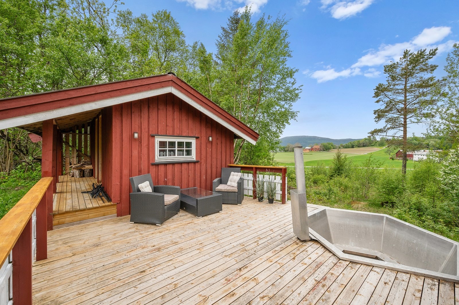 Her har du flere kvaliteter som stamp, solcelle, bio WC og innlagt sommervann. Galleribilde