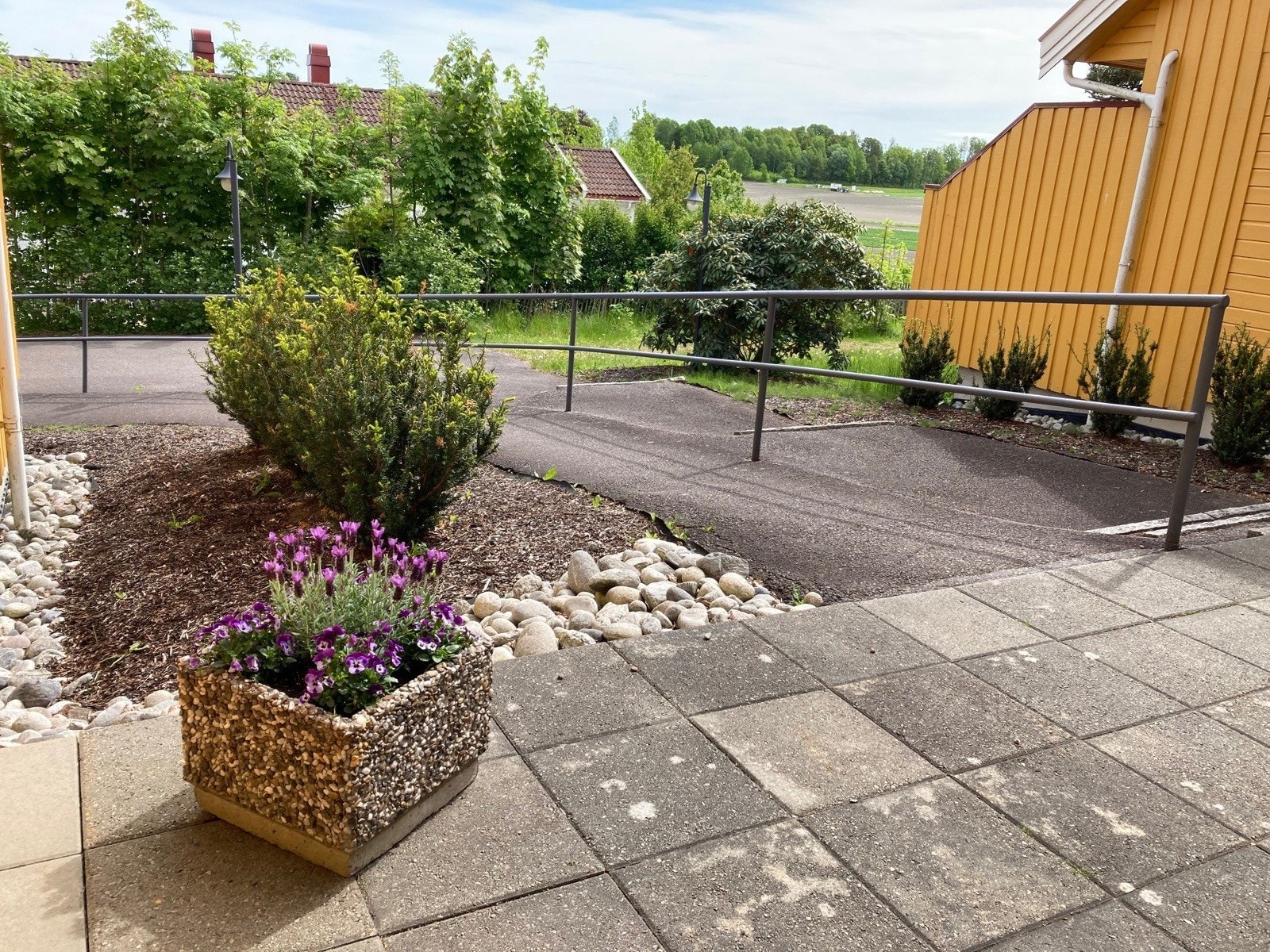 Inngangspartiet (selgers eget bilde) Galleribilde