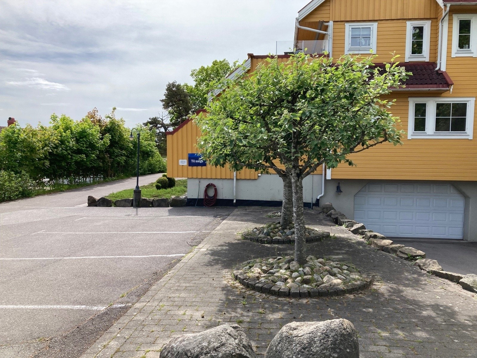 Gjesteparkering (selgers eget bilde) Galleribilde