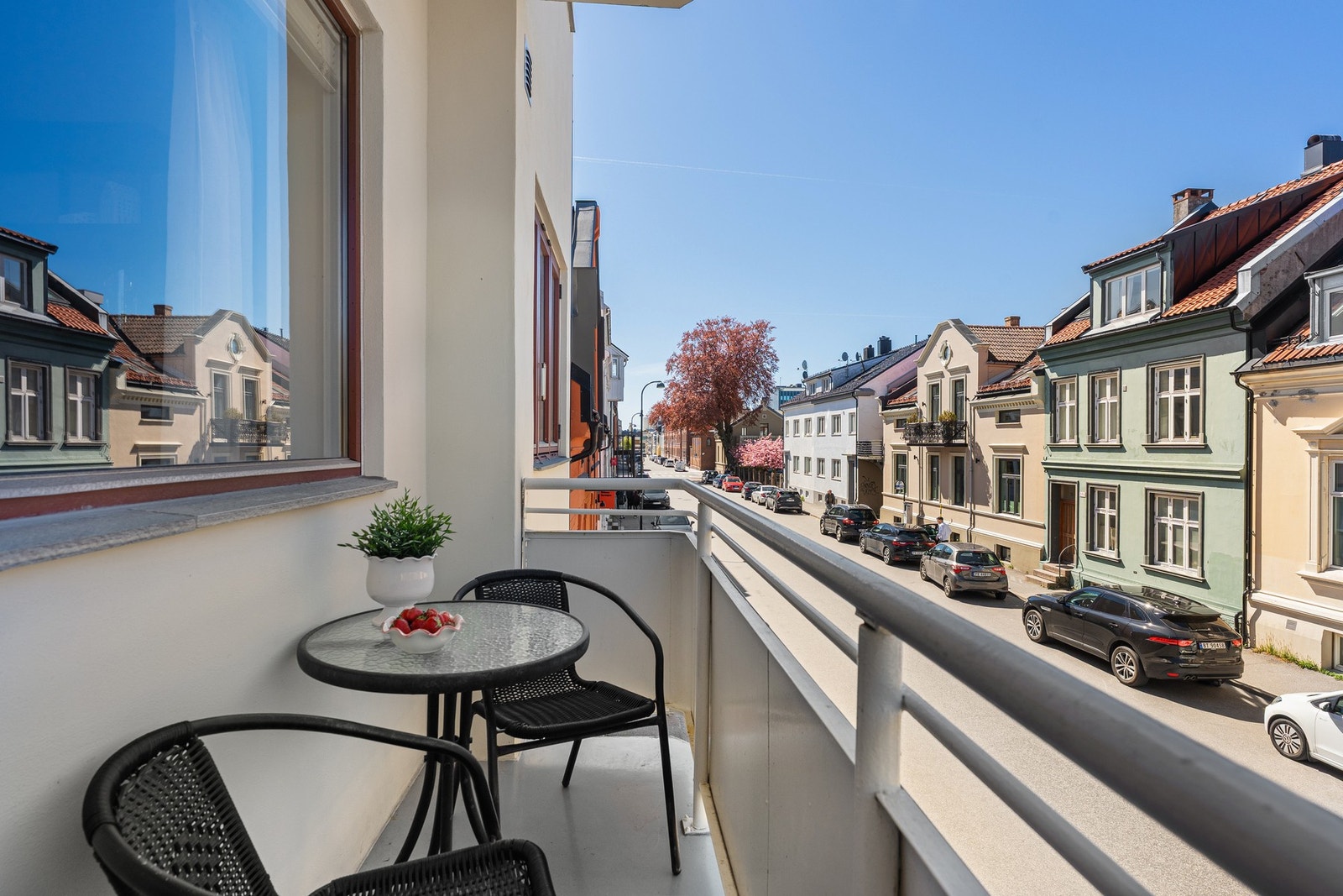 Velkommen til visning- påmelding via annonsen eller direkte til megler. Galleribilde