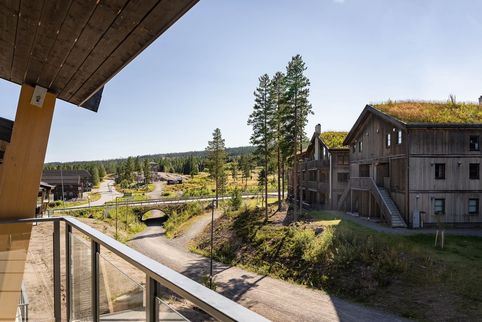 Gode solforhold og hyggelig utsikt fra balkongen Galleribilde