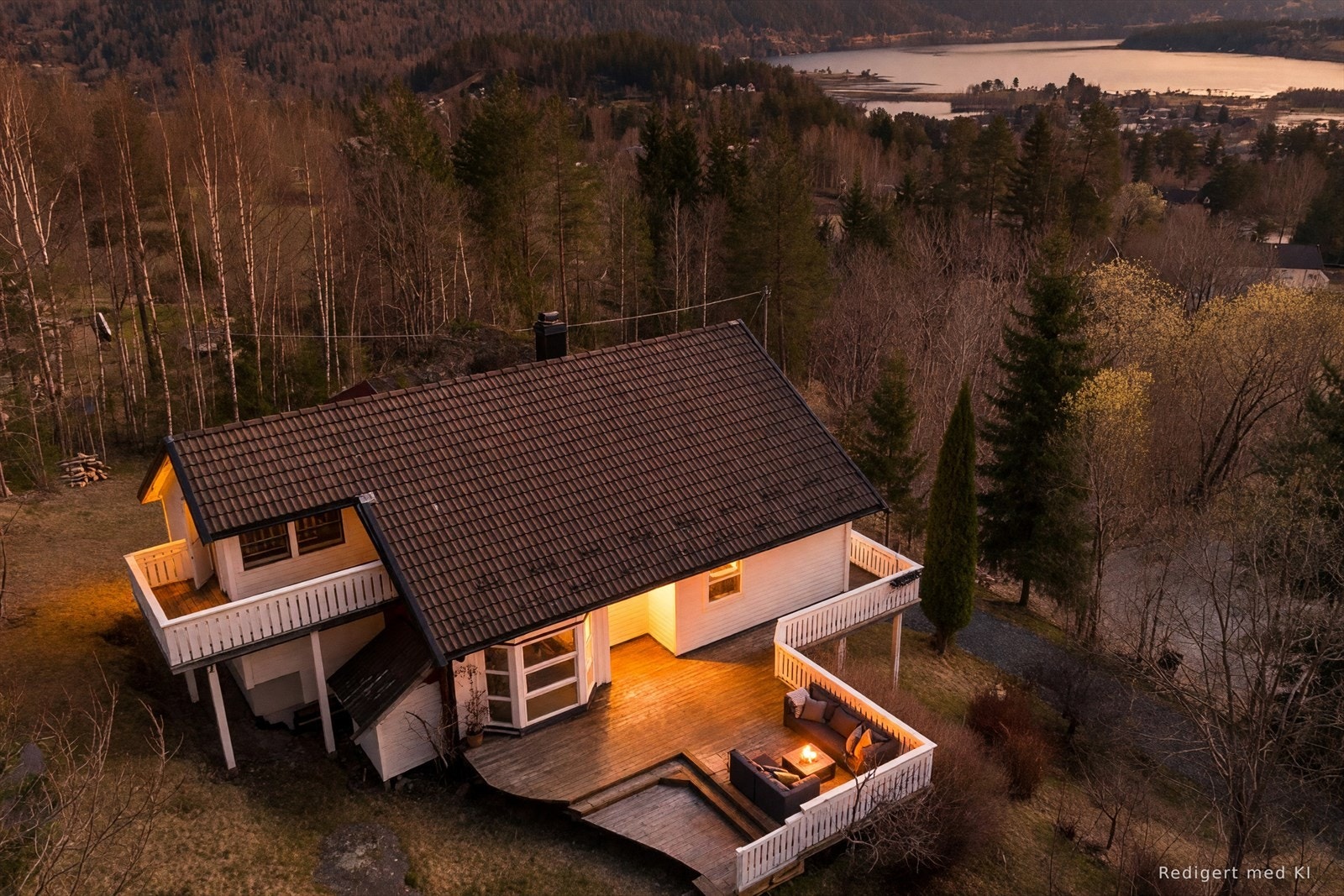 Her bor du i rolige og naturskjønne omgivelser i Seljord, med nærhet til både turterreng og lokale servicetilbud. Galleribilde