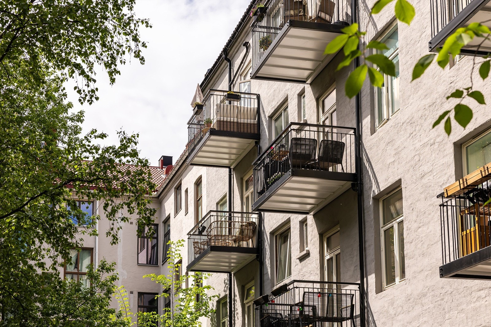 Leiligheten ligger i byggets 4. etasje, med en ettertraktet beliggenhet på Torshov. Galleribilde