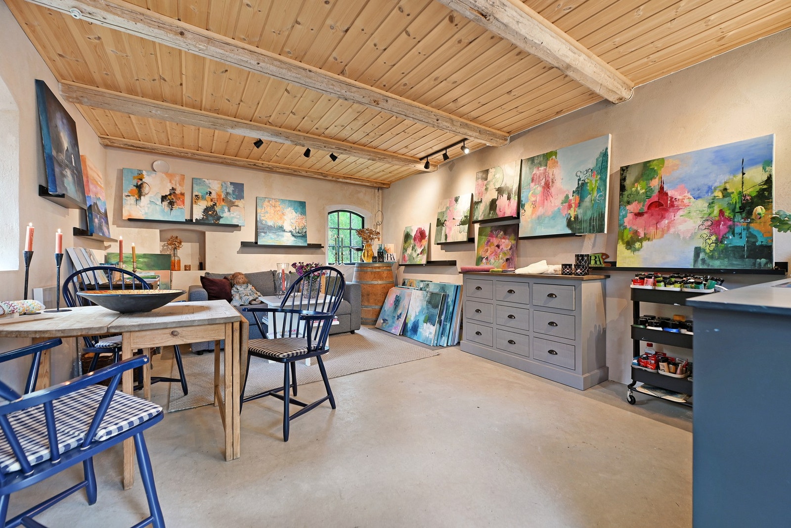 Griseshuset har gulvvarme og innlagt vann Galleribilde