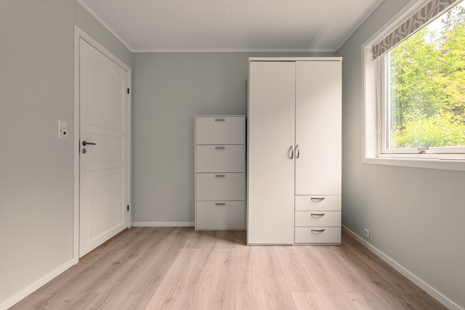 Soverommet har gulvvarme som styres med egen termostat. Galleribilde