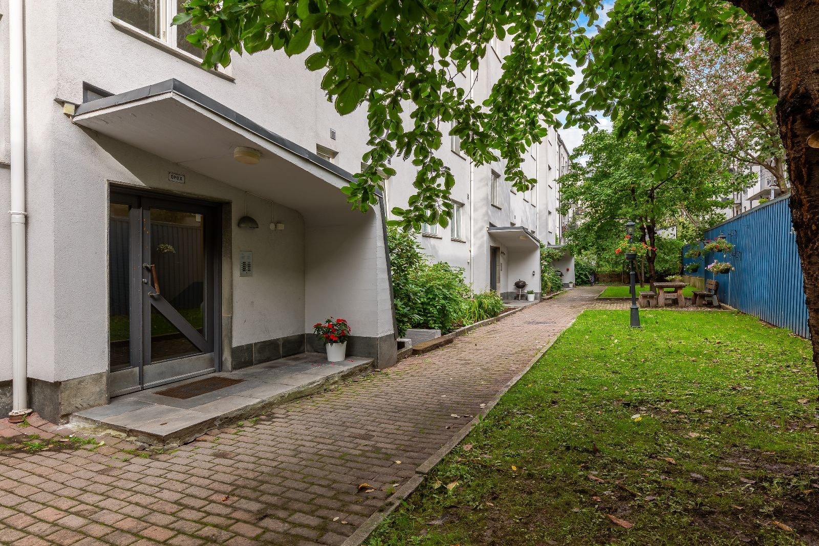 Uteområdet Galleribilde