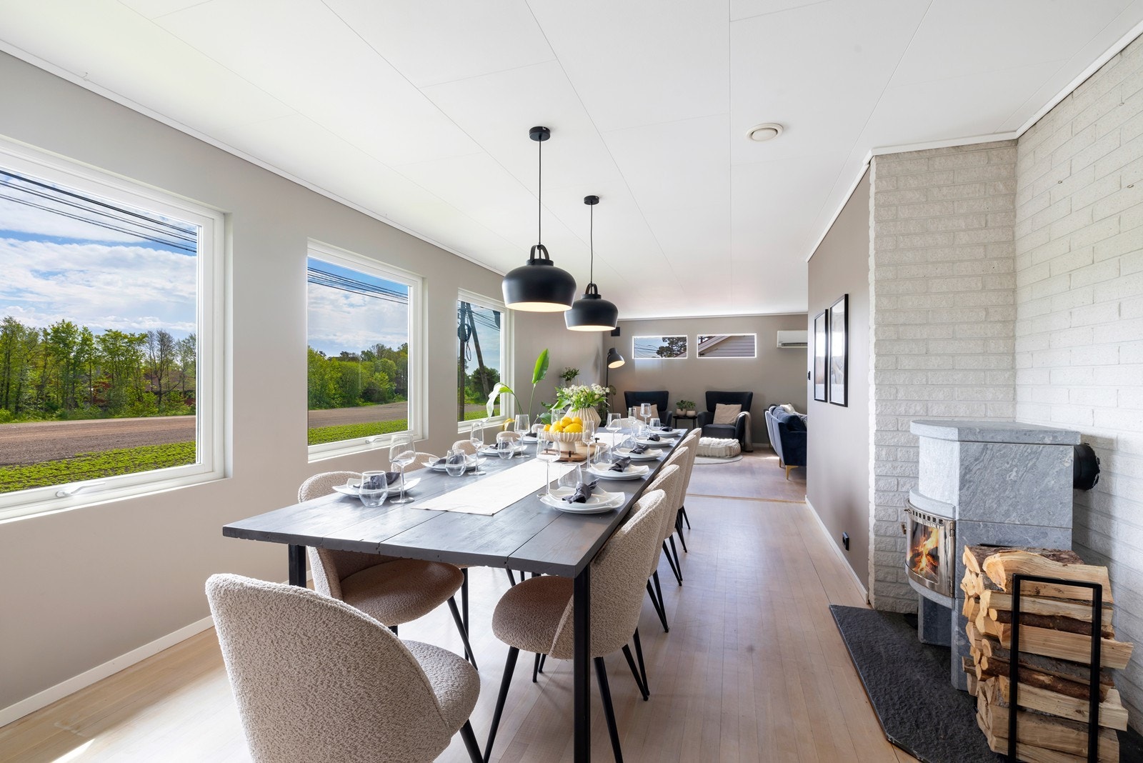 Innholdsrik bolig som er perfekt for familien med behov for god plass. Galleribilde