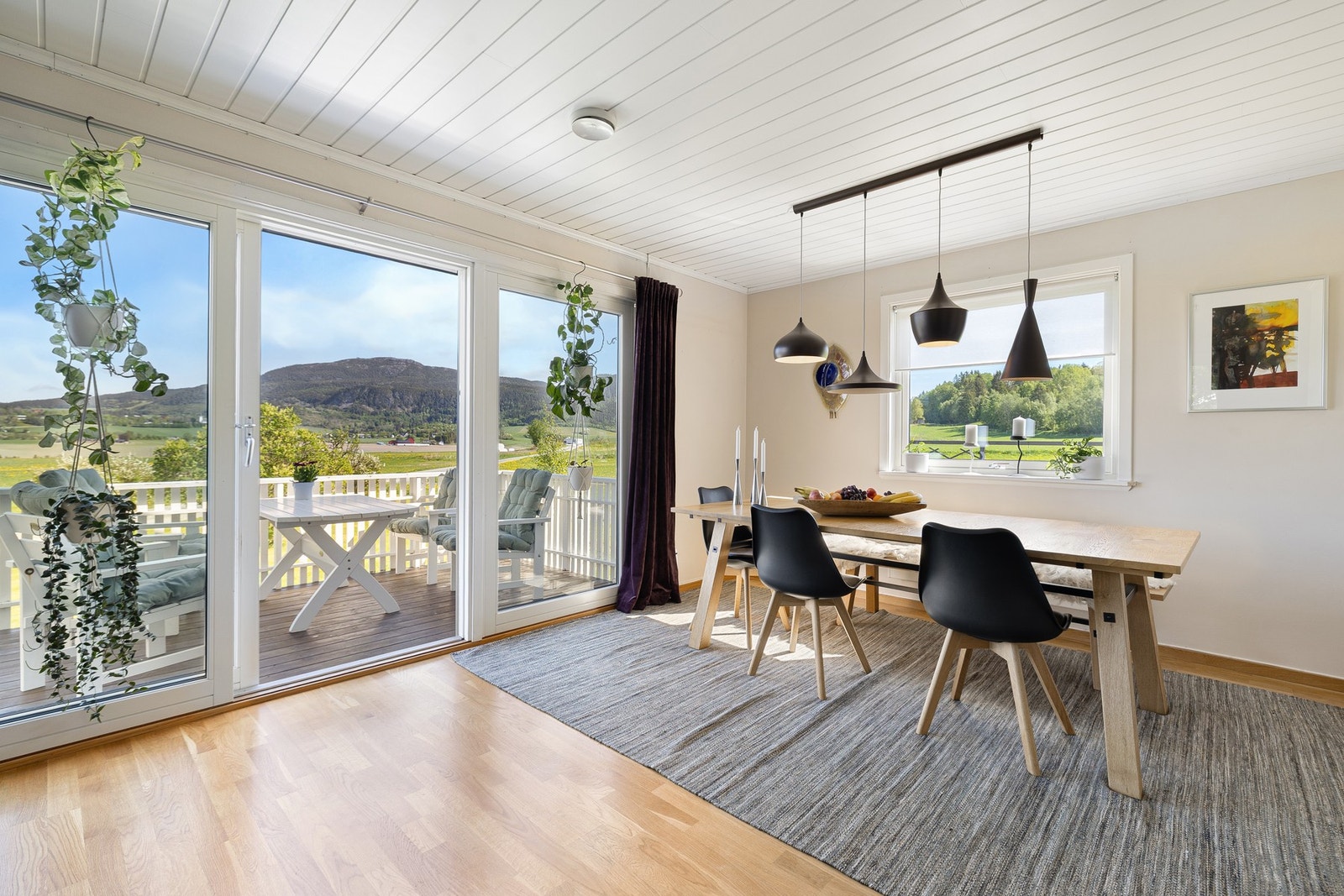 Utgang til veranda. Galleribilde