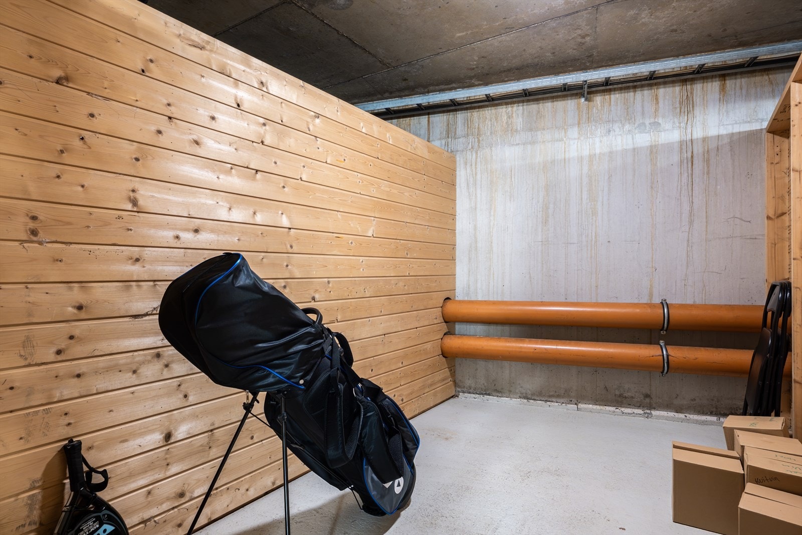 God kjellerbod på 5,4 m² som kommer godt med. Galleribilde