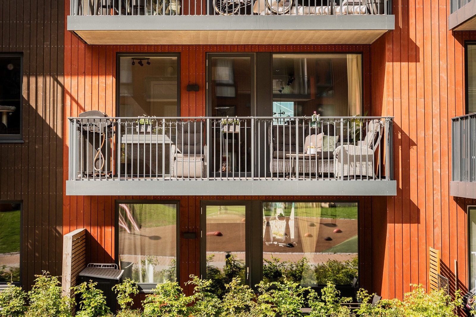 Lørenskog Hageby: Lekker 4-roms fra 2024. Arealeffektiv planløsning, balkong, heis og garasjeplass. Barnevennlig. Galleribilde