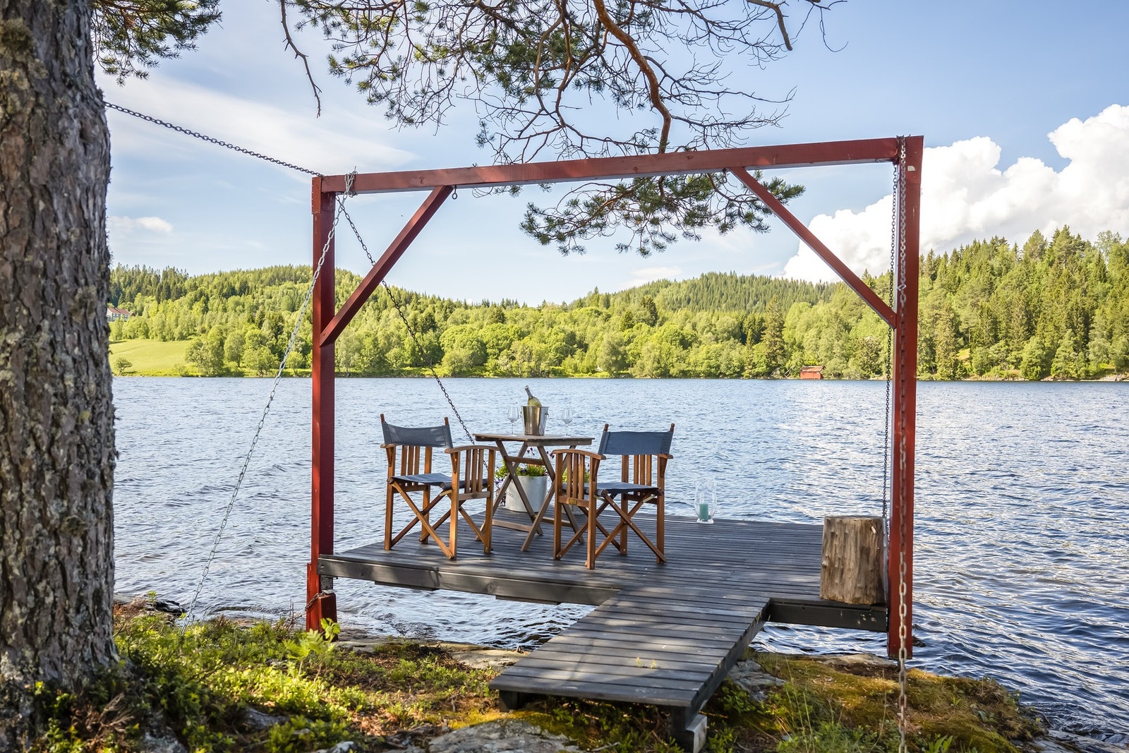 Start kvelden/helgen eller sommeren med en avslappende time her Galleribilde