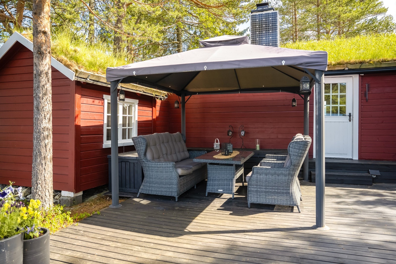 Ha fine sommerkvelder med gode venner Galleribilde