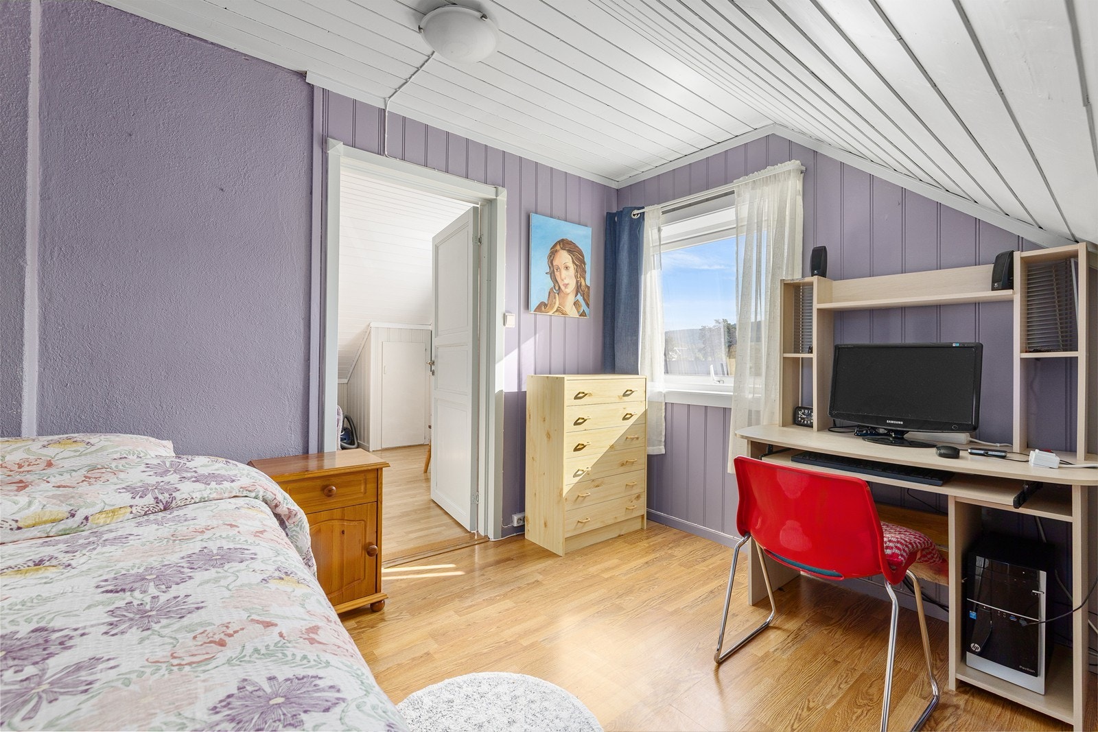 Soverom 3 passer godt som barnerom, gjesterom eller kontor. Galleribilde